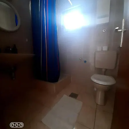 Apartment Gale Omis