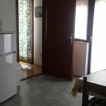 Gale Apartment
